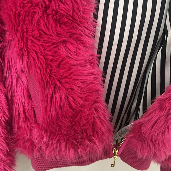Juicy couture Faux Fut hooded Jacket - Picture 4 of 4